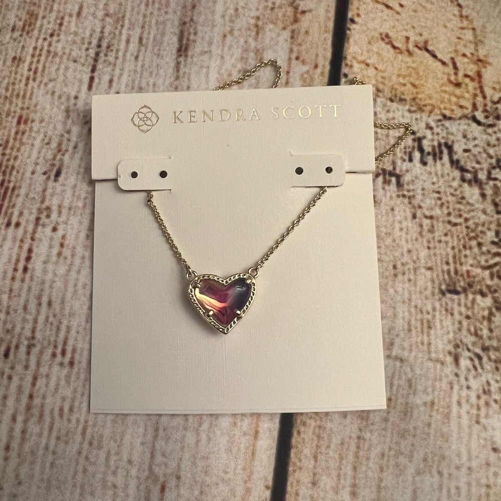 Kendra Scott Gold and Purple Heart Necklace